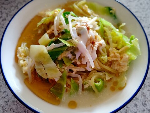 簡単仕上げの酸辣湯麺